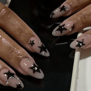 Beautiful nails Medium White black star Crystal almond full Press on nails